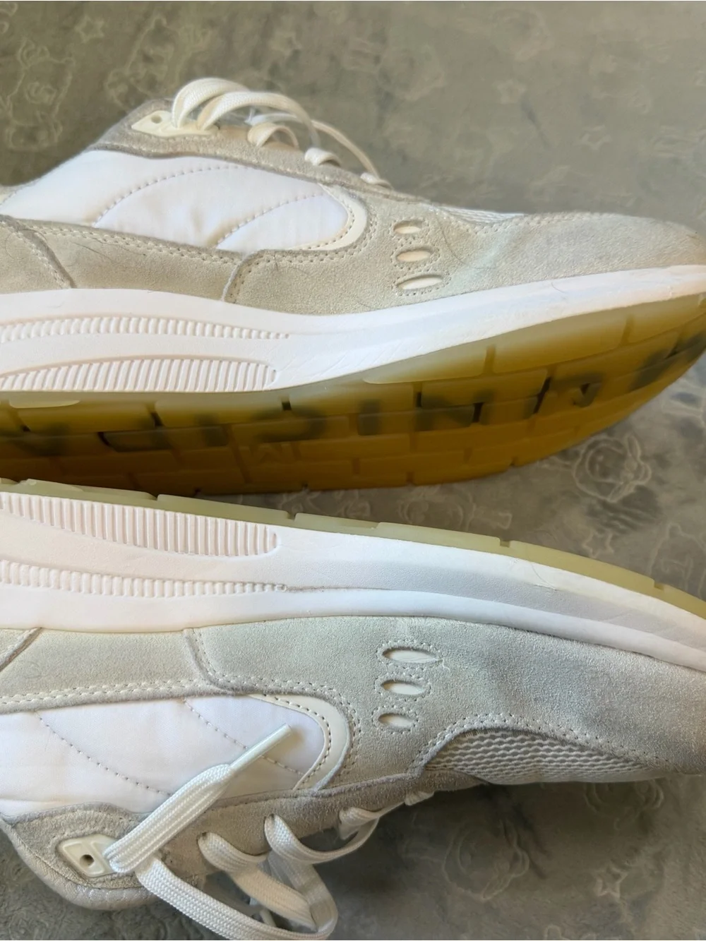 Men's White & Light Gray Mesh Sneakers - Modern Casual Comfort